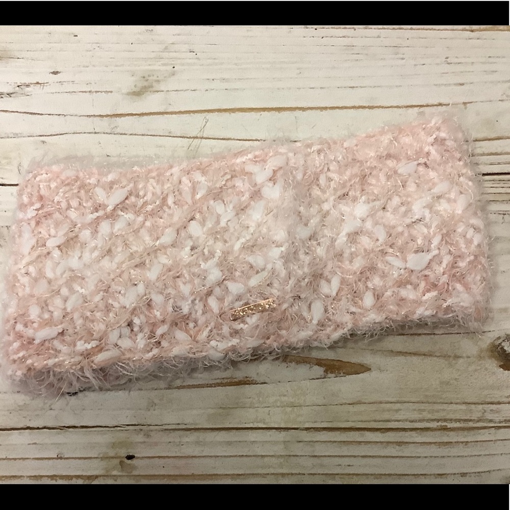 NWT Skechers Headband